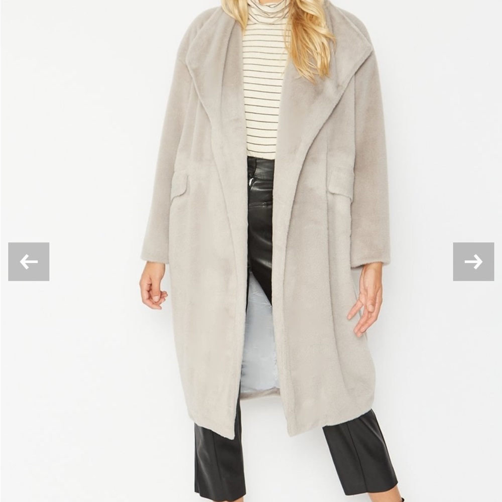 Jayley Collection NWOT Faux Fur Oversized Coat